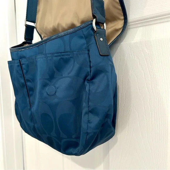 Coach Navy Crossbody Bag - Picture 5 of 16